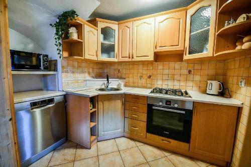 Osada Na Brzyzku Dom Z Saun? Dla Max. 20 Os�b