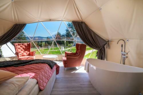 Mountain Glamp