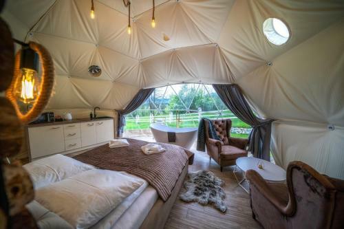Mountain Glamp