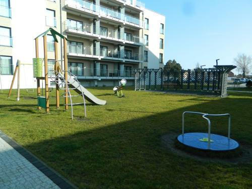 5 M�rz Apartament Adam I Ewa