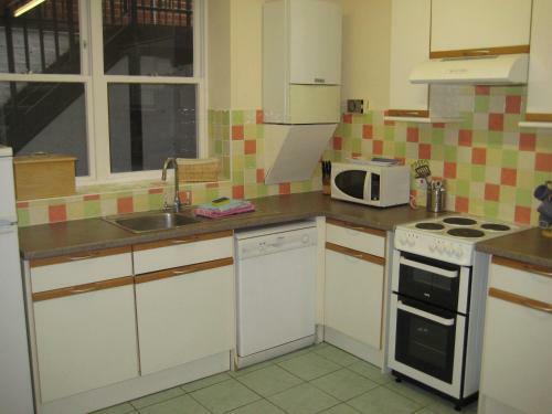 Ebury Serviced Apartments