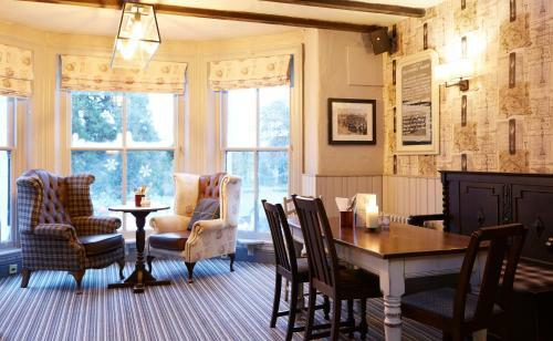 Hotel Berkshire Arms By Good Night Inns