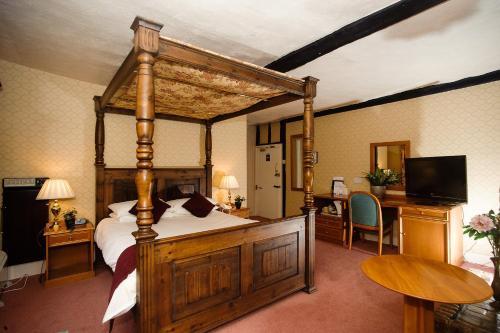 Howfield Manor Hotel