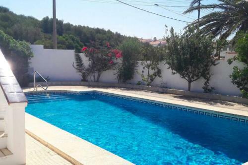 Espl�ndido Chalet Con Piscina Privada