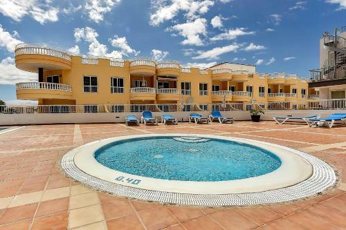 Ocean Pearl Apartment