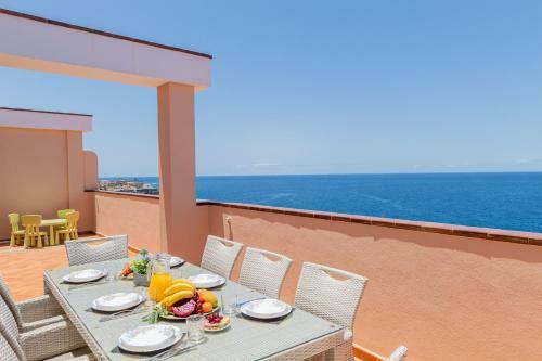 Apartamento Oceanview Penthouse With Jacuzzi