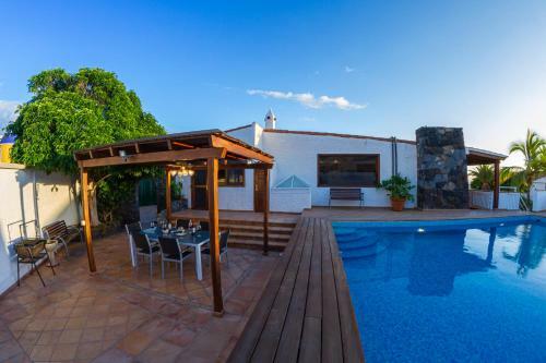 Villa Punta Negra Heated Pool Tenerifesummervillas