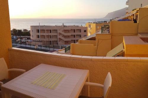 Sea View Studio Apartment Playa De La Arena D