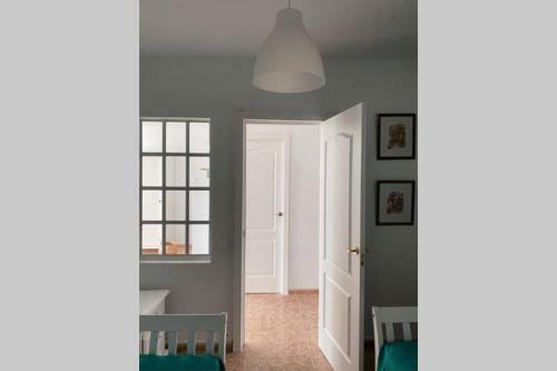 Large 150 M2 Apartment, Nice View And Location !
