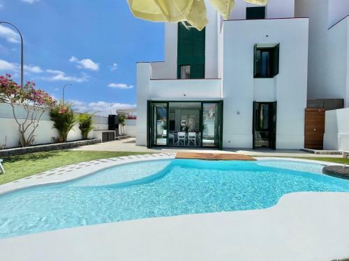 Apartamento Taucho - Private, Heatable Pool, Bbq, 4 Bedrooms