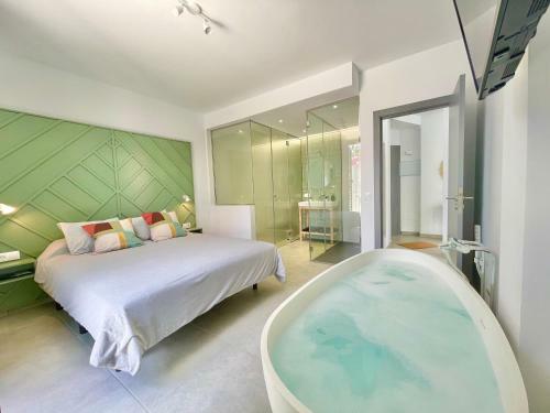 Apartamento Taucho - Private, Heatable Pool, Bbq, 4 Bedrooms