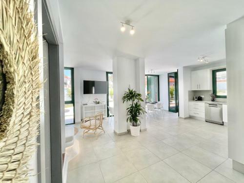Apartamento Taucho - Private, Heatable Pool, Bbq, 4 Bedrooms