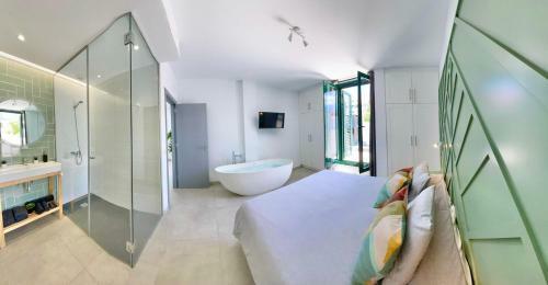 Apartamento Taucho - Private, Heatable Pool, Bbq, 4 Bedrooms