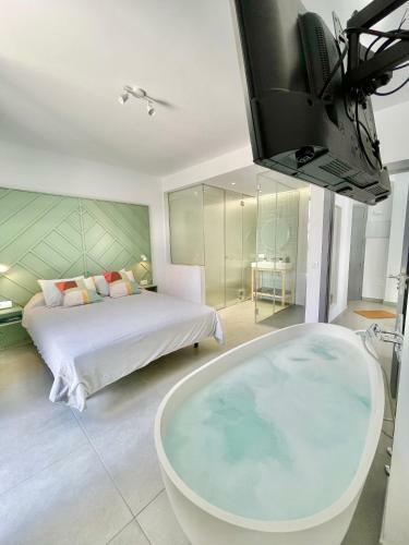 Apartamento Taucho - Private, Heatable Pool, Bbq, 4 Bedrooms