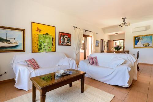Villa Miquela