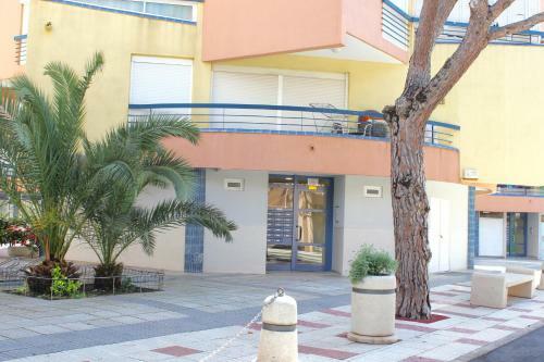 Ridaura Apartments