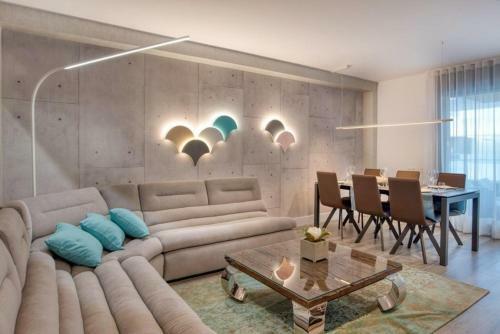 Apartamento Penthouse On The First Line
