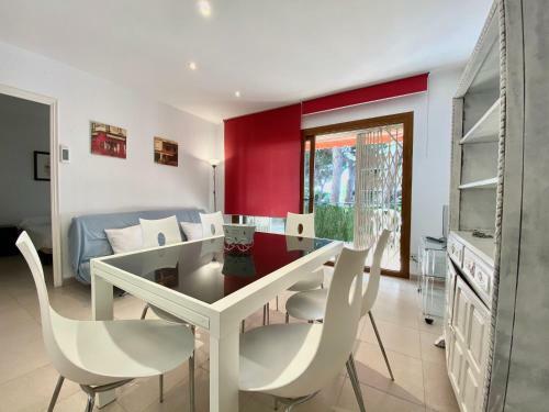 Cavall Bernat Apartments