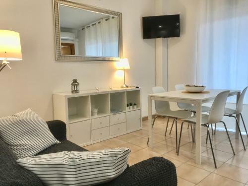Apolo Apartments