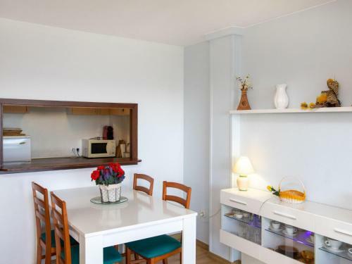 Apartment Fanals-11