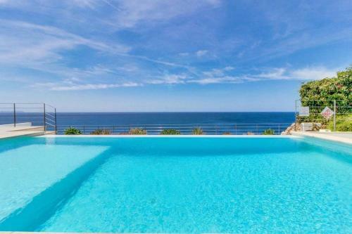 Excellent Seafront Villa In Cala Pi