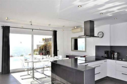 Excellent Seafront Villa In Cala Pi