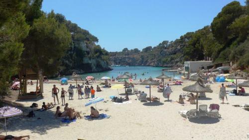 Torres De Cala Pi