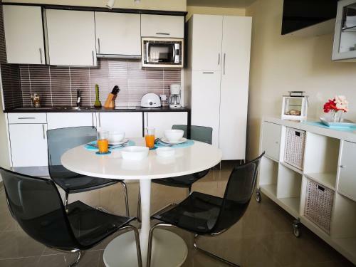 Apartamento Los Hibiscos 404