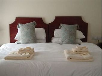 Hostal Peregrine House