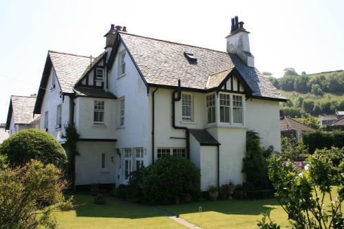 Hostal Longmead House