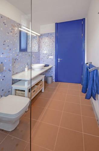Apartamento Vista Oceano, Confortevole, Ampio, Gran Terrazza, Wi-fi