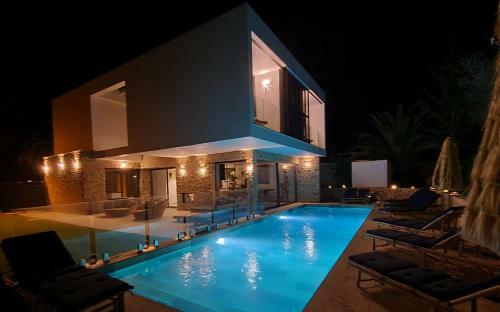 Mitjana's House