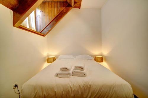 Casa Mont Romies By Totiaran