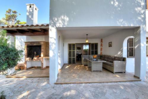 Villa Delfin