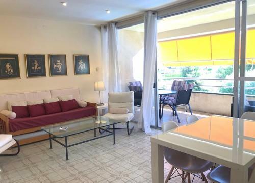 Apartamento En Playa Franc�s (coma-ruga)