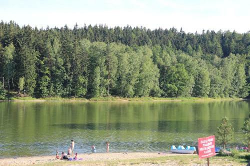 Lodge Domki Nad Jeziorem W Kar?owicach