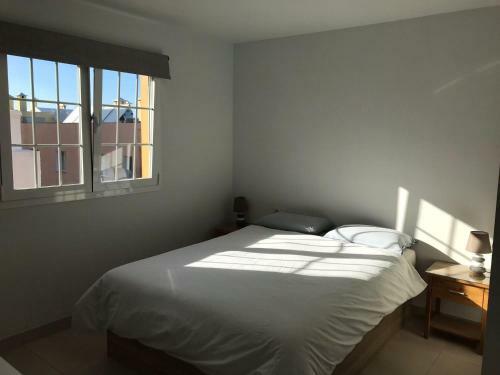 Apartamento Grosse Terrasse. Modern. Home Office. Solarium