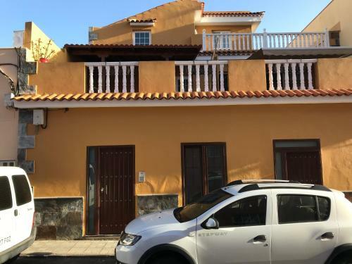 Apartamento Estudio Nuevo Con Ba�o, Cocina Y Gran Terraza