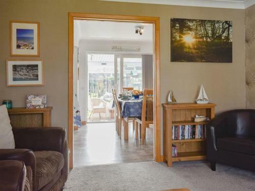 Willow Tree Lodge & Berryl Mead View