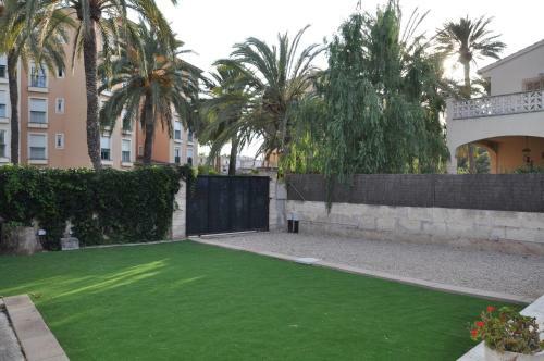 Houm Villa Samil