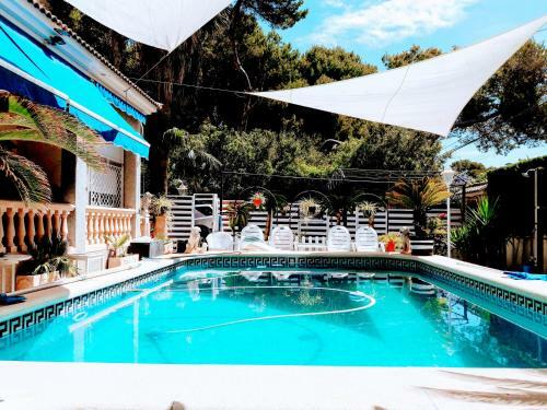 Villa Matias Pool And Beach