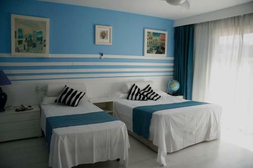 Villa Matias Pool And Beach
