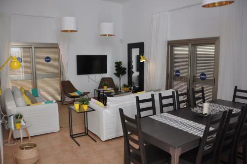 Villa Surprise Only Solar Energy