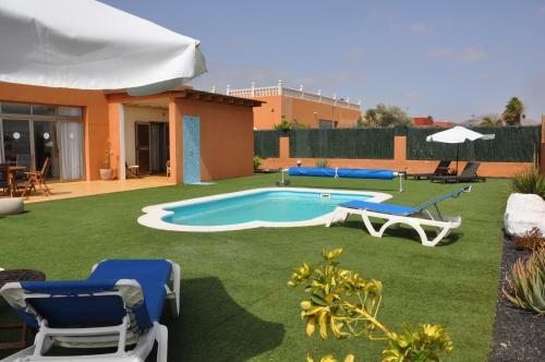 Eco Villa White Suite With Climatized Pool
