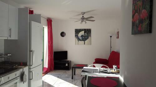 Apartamento Puerta Del Sol La Rossa