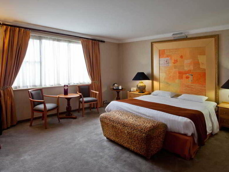 Daresbury Park Hotel