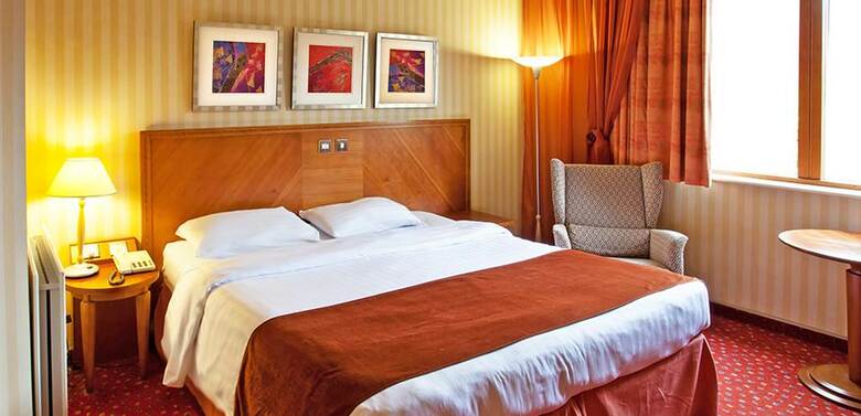 Daresbury Park Hotel