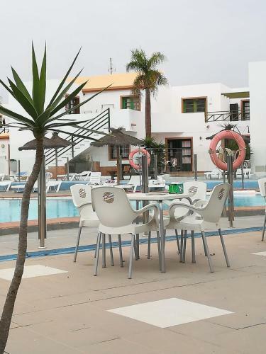 Castillo Holiday Apartment- Puerta Del Sol 245