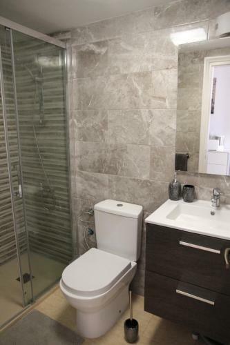 Castillo Holiday Apartment- Puerta Del Sol 245