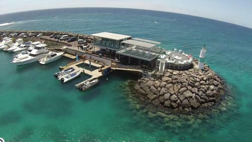 Apartamento Captivating Duplex On The Castillo Mar Complex